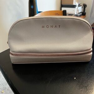 Monat Cream Cosmetic Bag